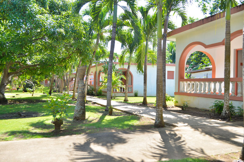 Hidden Paradise Resort Hotel ネグリル エクステリア 写真