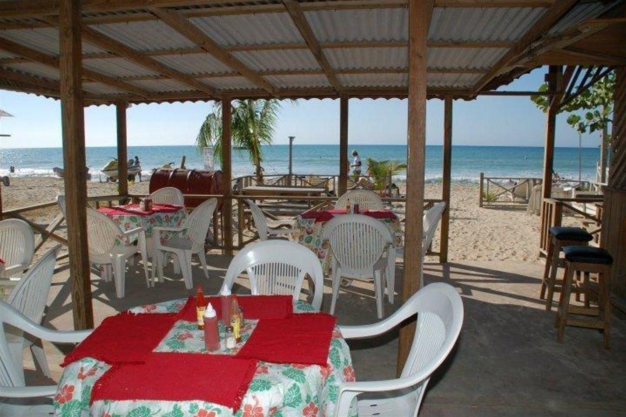 Hidden Paradise Resort Hotel ネグリル エクステリア 写真